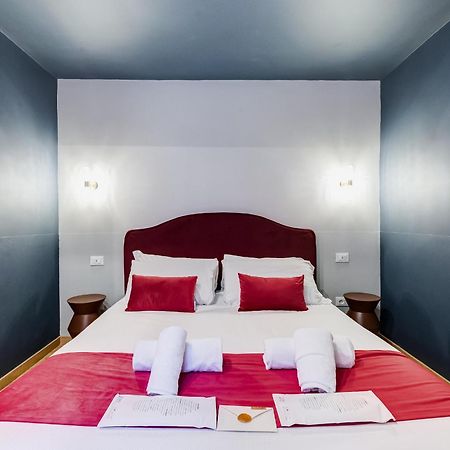 Vivilo Collection - Collina 24 Suites - Close To Via Veneto ローマ エクステリア 写真